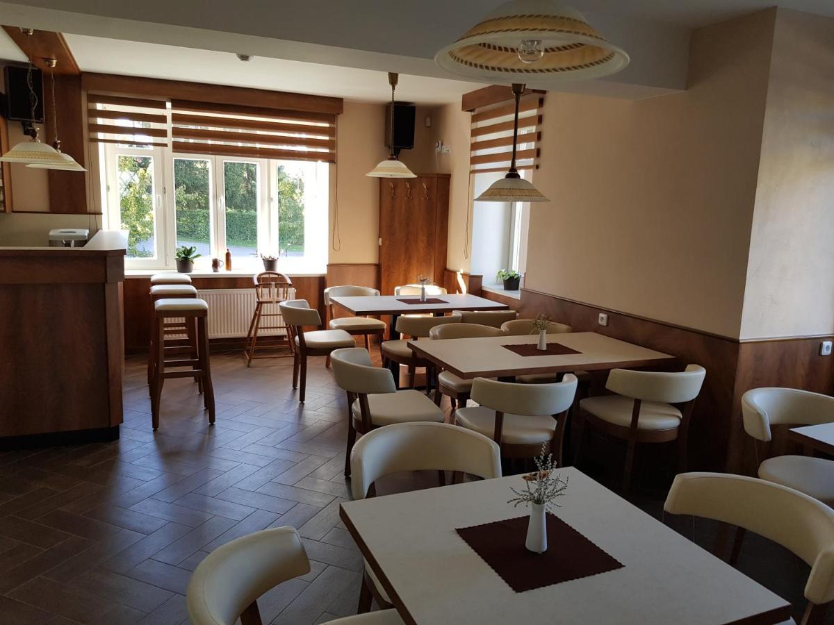 Kavarna A Penzion Reichl Králíky Extérieur photo